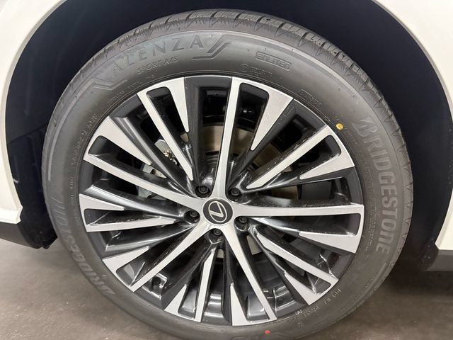 New 2026 Lexus RX 350 Premium Plus w/ Accessory Package (Z1) FWD image 8