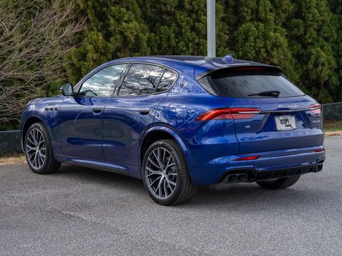 New 2026 Maserati Grecale Modena image 2