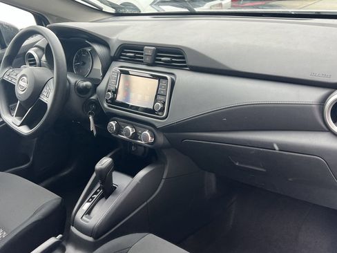 Used 2024 Nissan Versa S w/ Trunk Package image 8