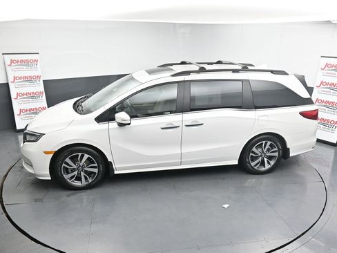 Used 2023 Honda Odyssey Touring image 31