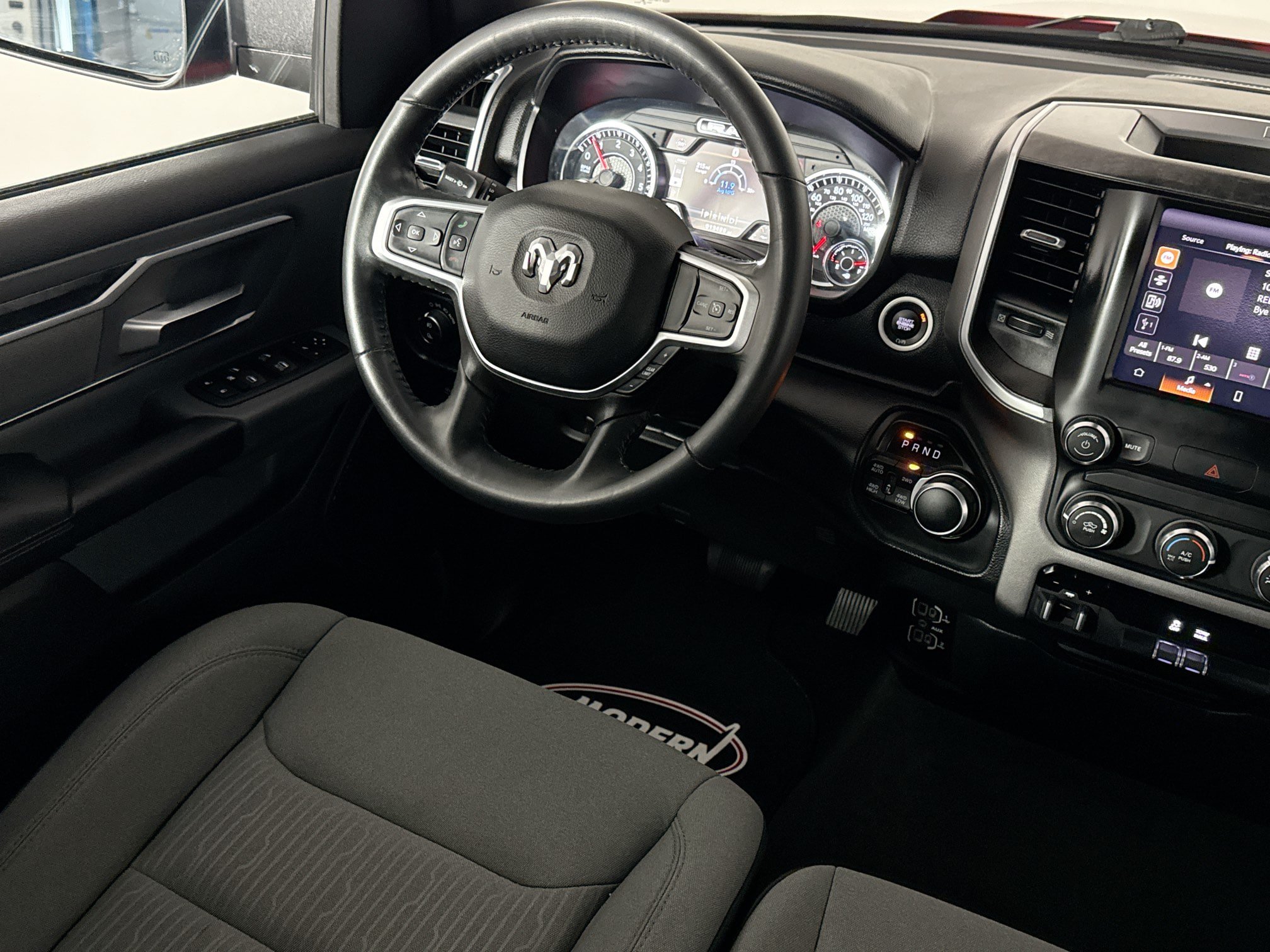 Used 2022 RAM 1500 Big Horn AWD/4WD image 31