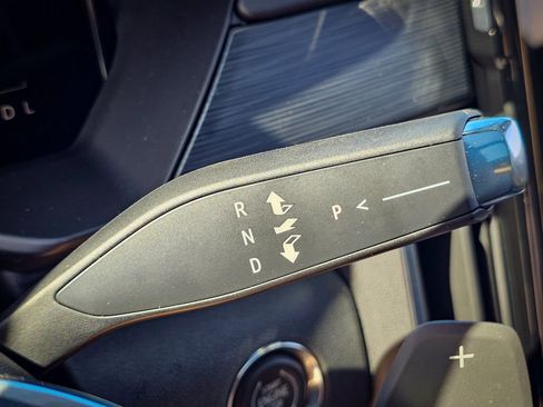 New 2026 GMC Acadia Elevation image 18