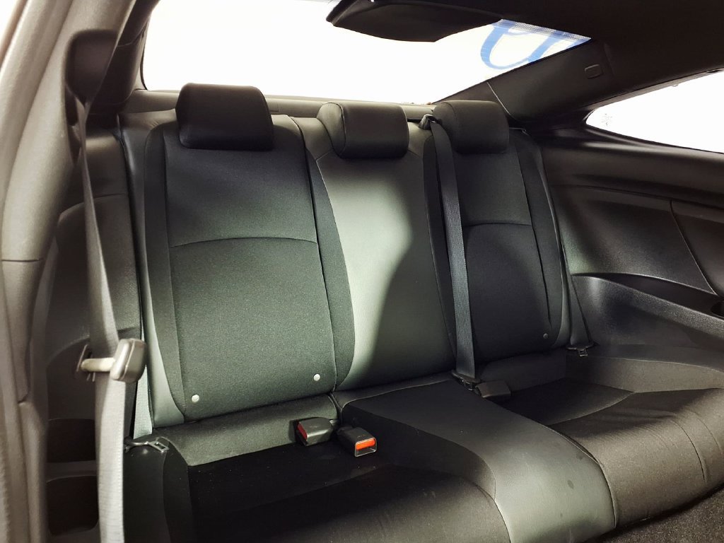 Used 2020 Honda Civic Sport image 12