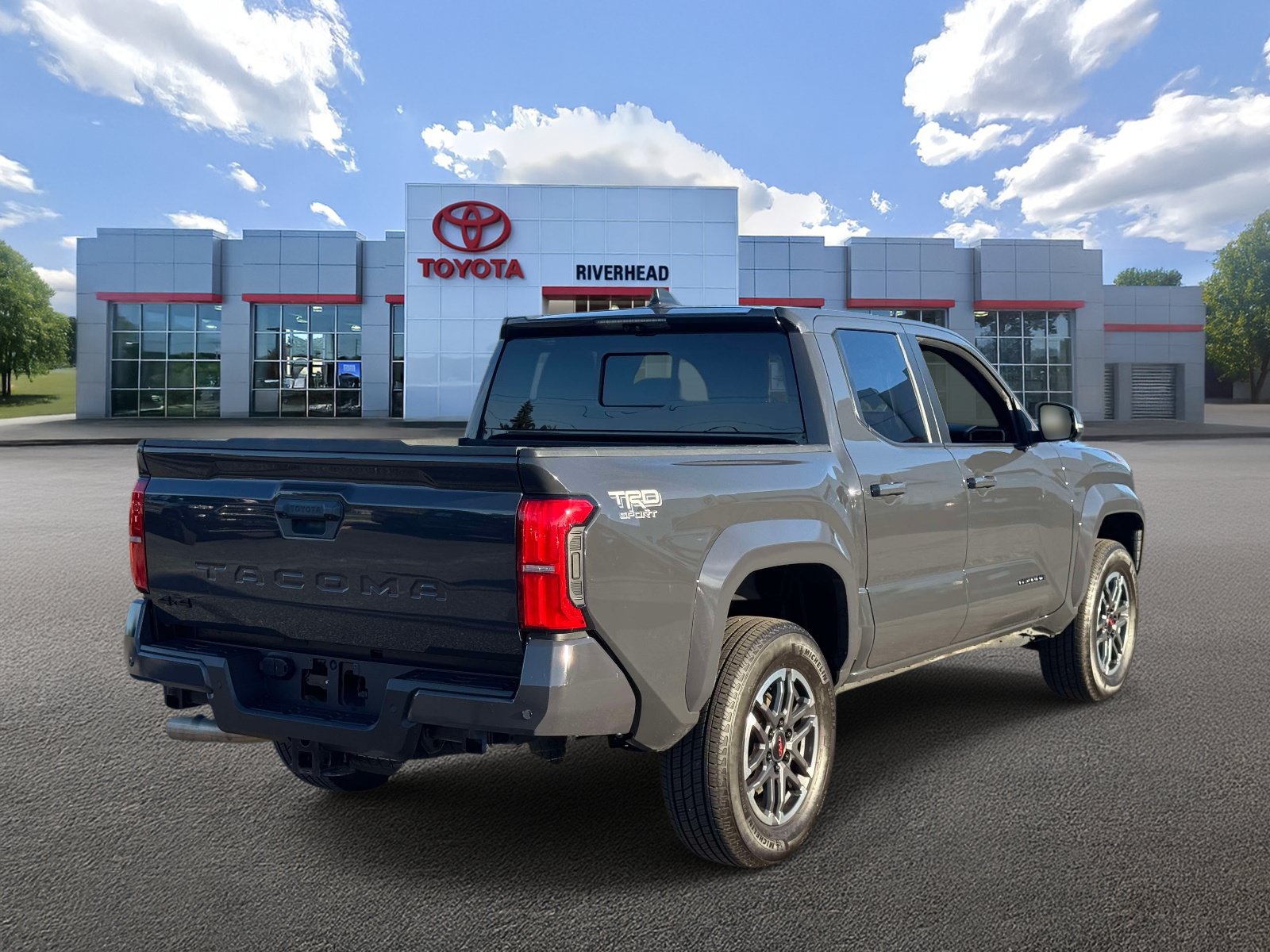 Certified 2024 Toyota Tacoma TRD Sport w/ TRD Sport Premium Package AWD/4WD image 7