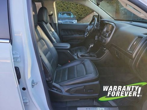 Used 2022 GMC Canyon Denali image 14