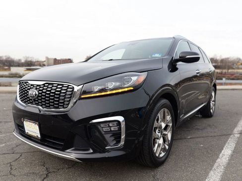 Used 2019 Kia Sorento SX image 3