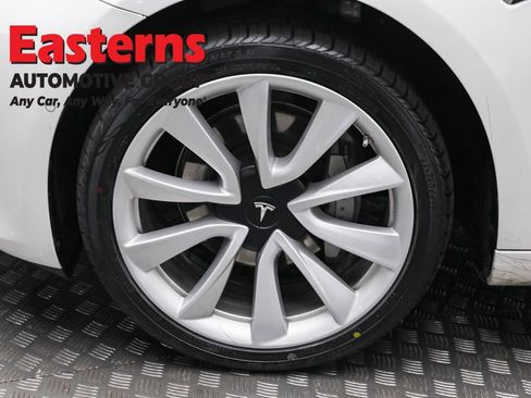 Used 2020 Tesla Model 3 Standard Range Plus image 29