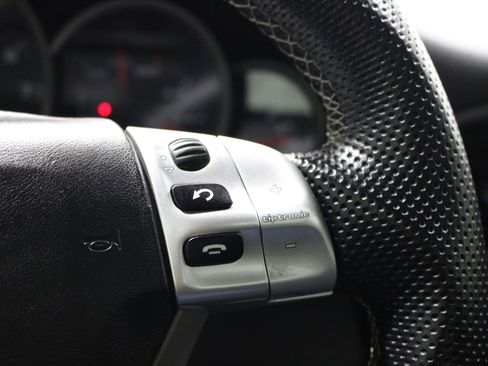 Used 2005 Porsche 911 Carrera image 15