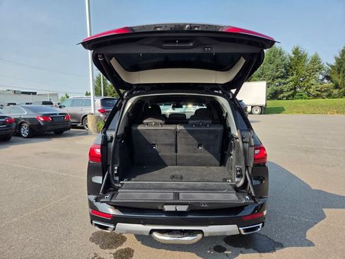 Used 2020 BMW X7 xDrive40i w/ Executive Package AWD/4WD image 26