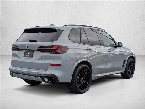 New 2026 BMW X5 xDrive40i w/ M Sport Package AWD/4WD image 2
