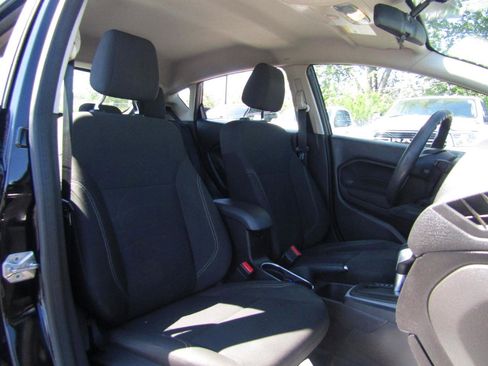 Used 2017 Ford Fiesta SE FWD image 22