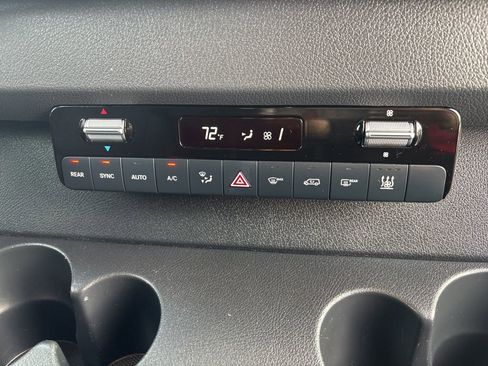 Used 2024 Mercedes-Benz Sprinter 2500 image 36