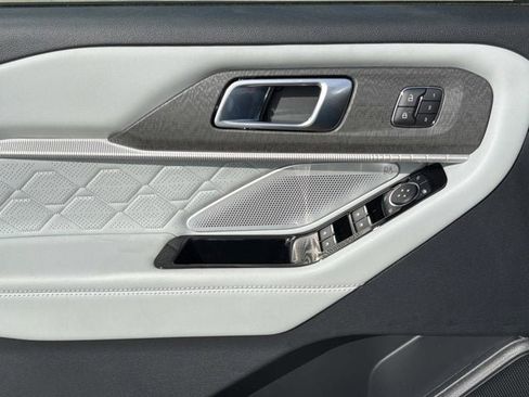 New 2026 Ford Explorer Platinum AWD/4WD image 13