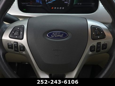 Used 2014 Ford Taurus SEL w/ Equipment Group 201A FWD image 27