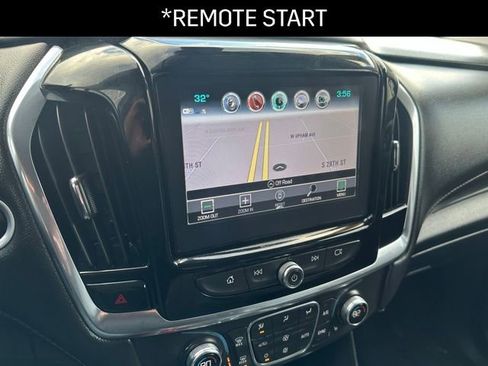 Used 2019 Chevrolet Traverse RS image 11