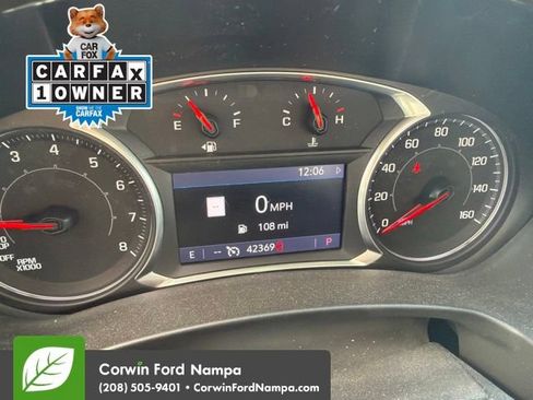Used 2020 GMC Terrain SLT w/ Preferred Package AWD/4WD image 9