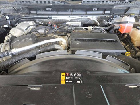 Certified 2025 GMC Sierra 2500 SLT w/ SLT Convenience Package AWD/4WD image 29
