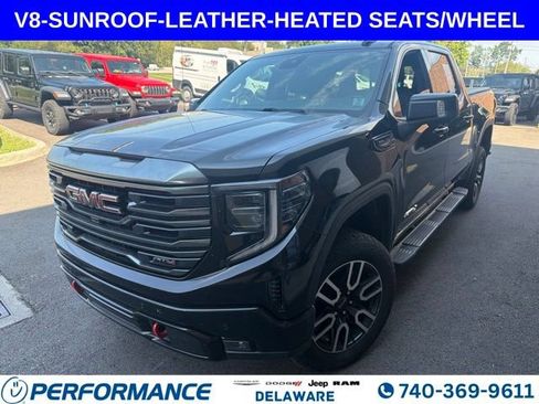 Used 2024 GMC Sierra 1500 AT4 w/ AT4 Preferred Package AWD/4WD image 1