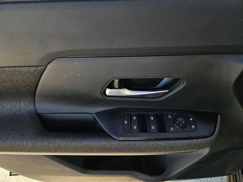 New 2026 Nissan Kicks SV image 12