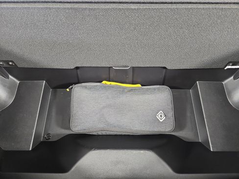 Used 2024 Rivian R1S Adventure image 14