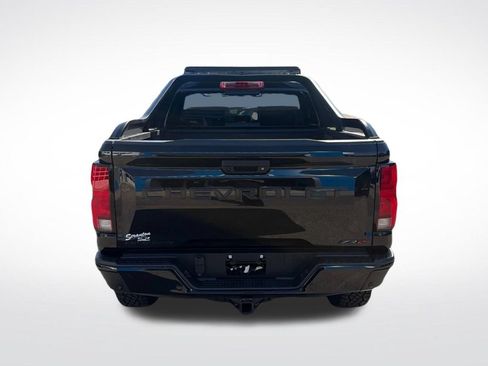 Certified 2025 Chevrolet Colorado ZR2 w/ Midnight Edition AWD/4WD image 6