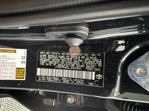 Used 2020 Toyota Corolla LE image 31