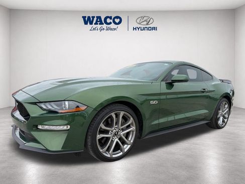 Used 2022 Ford Mustang GT Premium RWD image 4