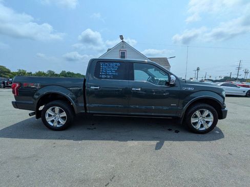 Used 2015 Ford F150 Platinum w/ Equipment Group 701A Luxury AWD/4WD image 8