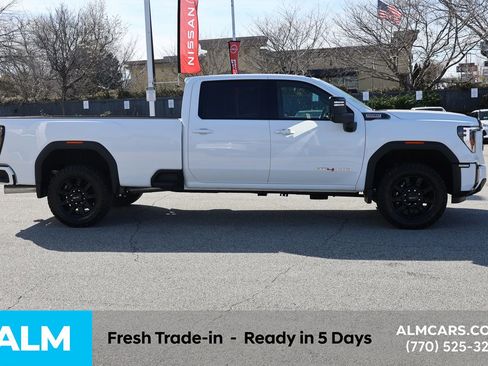 Used 2026 GMC Sierra 2500 AT4 AWD/4WD image 8