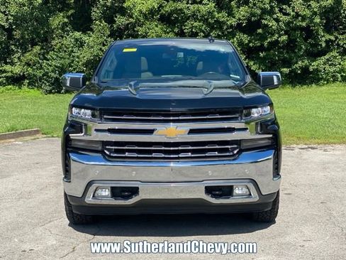 Used 2021 Chevrolet Silverado 1500 LTZ w/ LTZ Premium Package AWD/4WD image 2