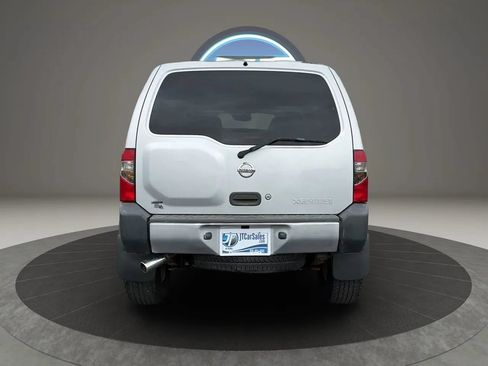 Used 2004 Nissan Xterra XE RWD image 9