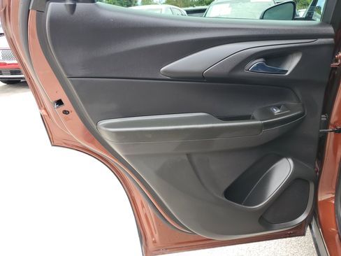 Used 2021 Chevrolet TrailBlazer LS image 9