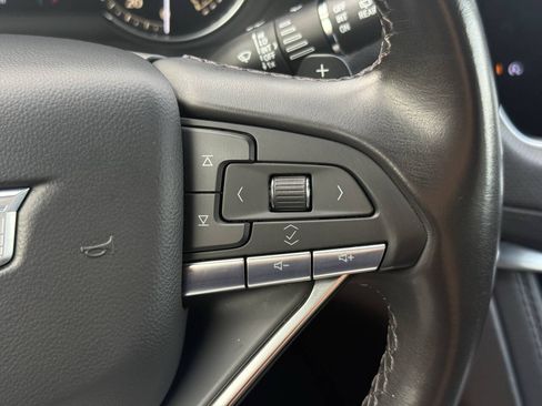 Used 2024 Cadillac XT6 Luxury FWD image 26