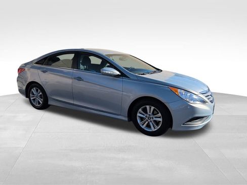 Used 2014 Hyundai Sonata GLS w/ Popular Equipment Group 2 image 7
