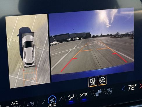 New 2026 Chevrolet Equinox EV RS image 17