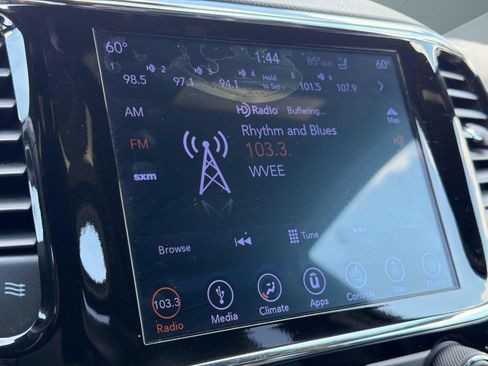 Used 2019 Jeep Grand Cherokee Overland AWD/4WD image 20