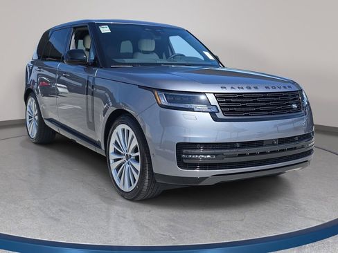 New 2026 Land Rover Range Rover SE image 3