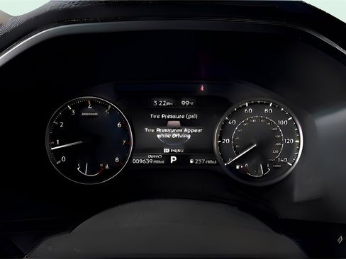 Used 2024 Mitsubishi Outlander ES image 25