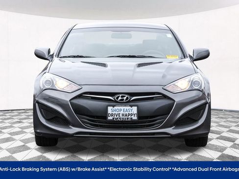 Used 2013 Hyundai Genesis 2.0T image 8
