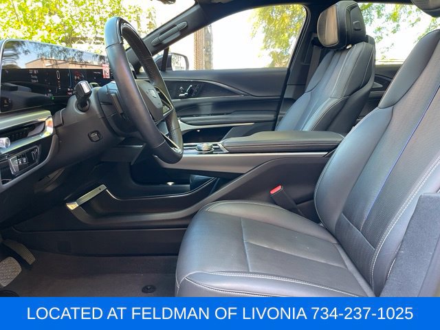 Used 2024 Cadillac Lyriq Sport AWD/4WD image 19