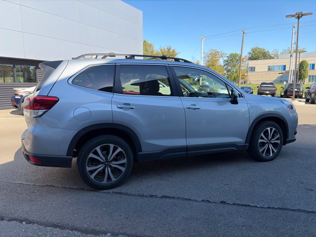Used 2024 Subaru Forester Limited w/ Pop Package 2 AWD/4WD image 3