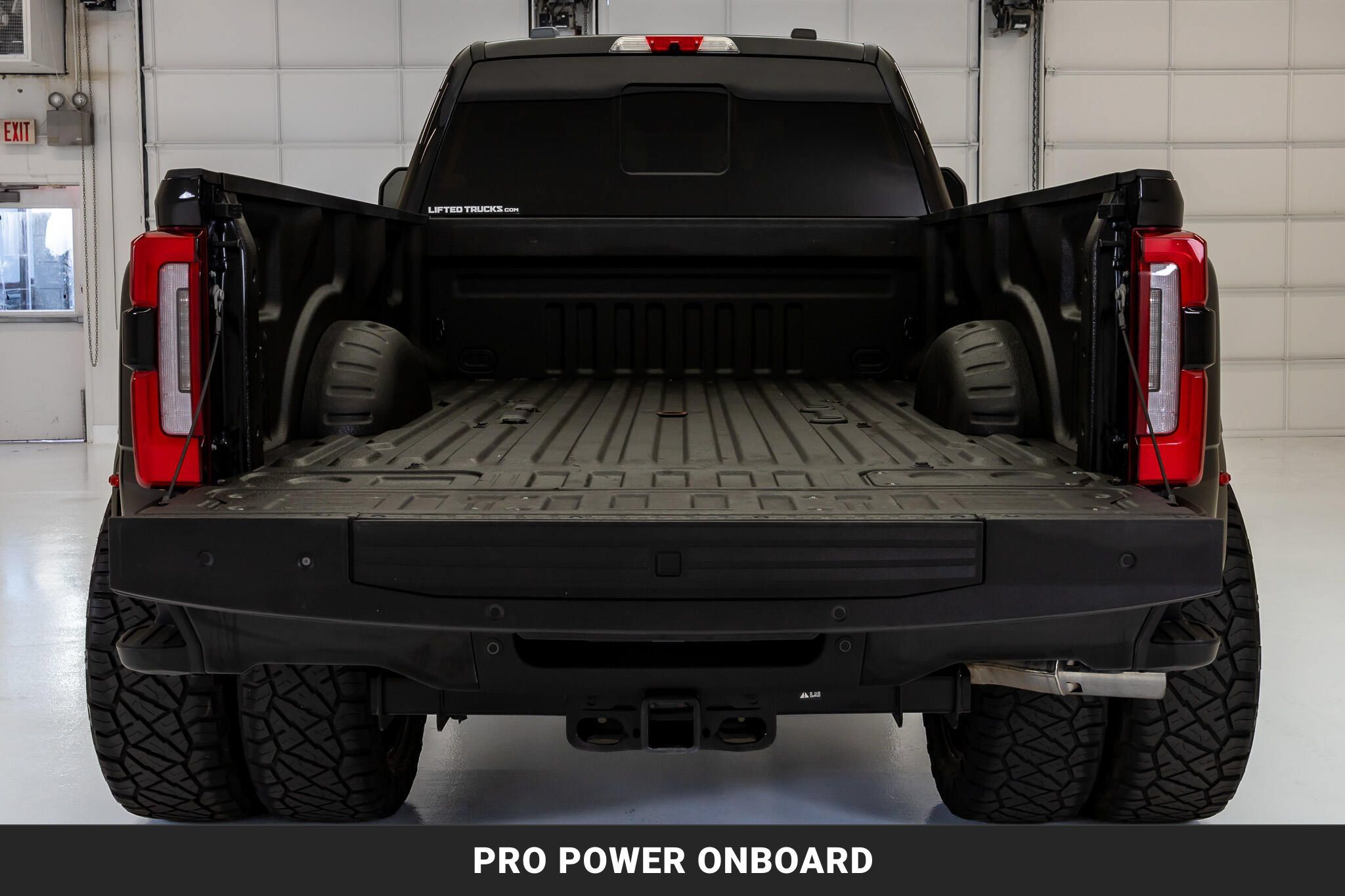 Used 2024 Ford F450 Limited w/ FX4 Off-Road Package AWD/4WD image 8