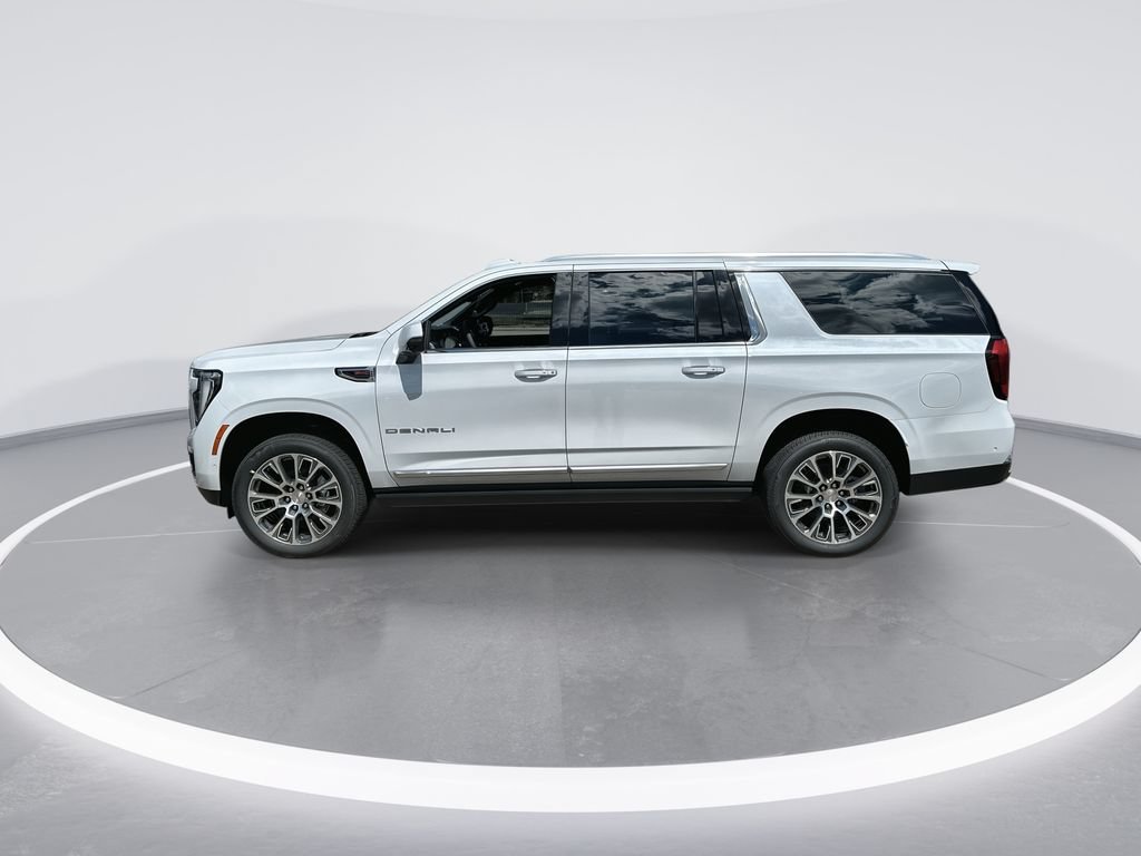 New 2026 GMC Yukon XL Denali w/ Denali Reserve Package AWD/4WD image 5