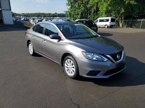 Used 2019 Nissan Sentra SV FWD image 3