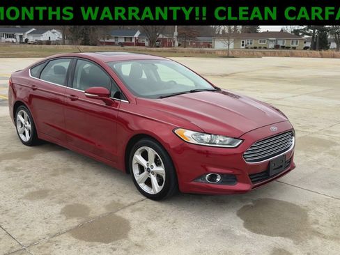 Used 2015 Ford Fusion SE w/ Equipment Group 201A FWD image 2