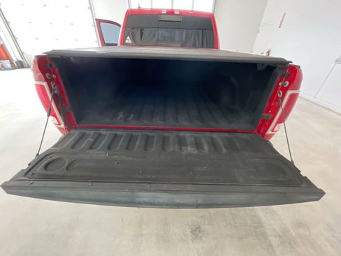 Used 2015 RAM 1500 Laramie w/ Convenience Group image 23