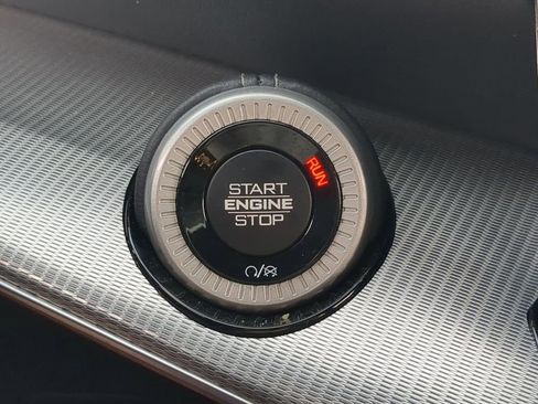 Used 2023 Jeep Grand Wagoneer L Series II w/ Premium Group II image 30