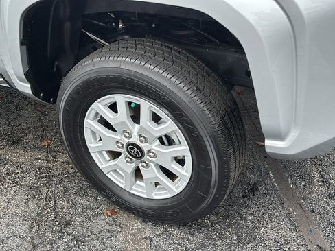 Used 2024 Toyota Tacoma SR5 image 9