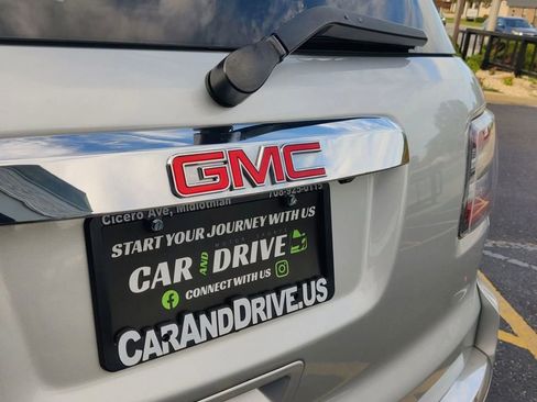 Used 2016 GMC Acadia SLE image 6