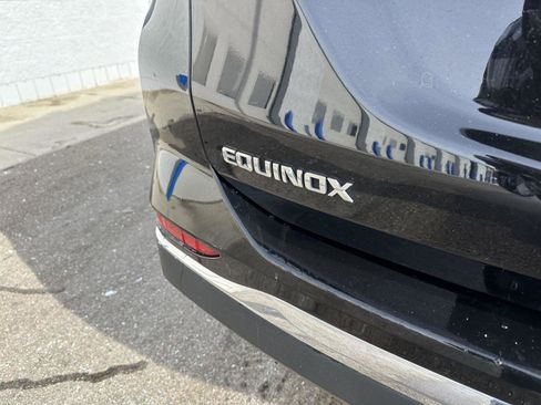 Used 2021 Chevrolet Equinox Premier image 5